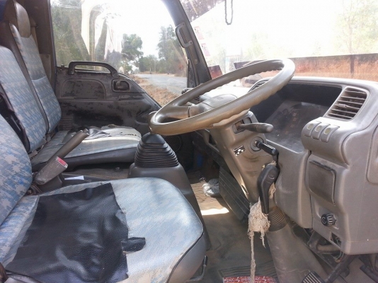 ขายISUZU NPR125แรง เครื่องดี แคชซีสวย เฟืองท้ายใหญ่F สภาพพร้อมใช้งาน เอกสารพร้อมโอน จัดไฟแนนซ์ได้ เงื่อนไขง่ายๆวันเดียวรับรถ สนใจโทร 090-8588220คุณนะ 093-3258446คุณบิวตี้ ID:narong498 หรือ www.truck.in.th/498 หรือfb:ณรงค์ ซื้อขายรถมือสอง (เว็บไซต์ส่วนตัว)