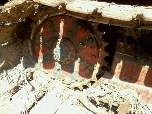 ขายรถเกี่ยวข้าวไทยเจริญ อุ้ม2.5ตัน เครื่องHO7D 195เทอร์โบ ปั้ม22ไดกิ้น ตัวเดิน12HT โช่และโลเลอร์ใหม่ พึ่งเกี่ยว 400กว่าไร่ สนใจโทร 090-8588220คุณนะ ID:narong498 หรือ www.truck.in.th/498 หรือfb:ณรงค์ ซื้อขายรถมือสอง (เว็บไซต์ส่วนตัว)