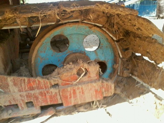 ขายรถเกี่ยวข้าวไทยเจริญ อุ้ม2.5ตัน เครื่องHO7D 195เทอร์โบ ปั้ม22ไดกิ้น ตัวเดิน12HT โช่และโลเลอร์ใหม่ พึ่งเกี่ยว 400กว่าไร่ สนใจโทร 090-8588220คุณนะ ID:narong498 หรือ www.truck.in.th/498 หรือfb:ณรงค์ ซื้อขายรถมือสอง (เว็บไซต์ส่วนตัว)