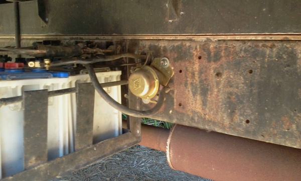 6ล้อกระบะเหล็ก KL340 ปี*2522 รถห้างแท้เดิมๆทั้งคัน เครื่องเดิมสวย เกียร์เดิม คัสซีสวยเอี่ยม เล่มทะเบียนพร้อม..