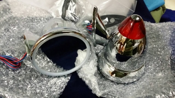 --ขายกระจกติดรถคลาสสิค หลายแบบครับ --ขายกระจกติดรถคลาสสิค หลายแบบครับ