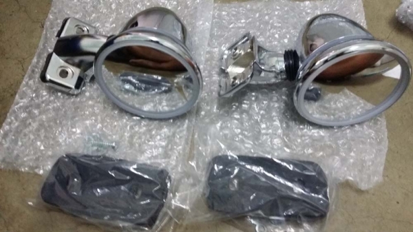 --ขายกระจกติดรถคลาสสิค หลายแบบครับ --ขายกระจกติดรถคลาสสิค หลายแบบครับ