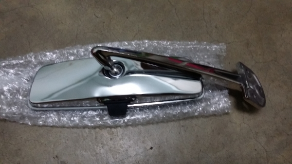 --ขายกระจกติดรถคลาสสิค หลายแบบครับ --ขายกระจกติดรถคลาสสิค หลายแบบครับ