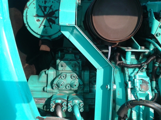 ต้องการขายรถขุดยี่ห้อkobeico-sk120-2รถนำเข้าจากญี่ปุ่น