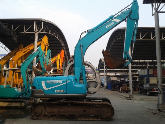 ต้องการขายรถขุดยี่ห้อkobeico-sk120-2รถนำเข้าจากญี่ปุ่น