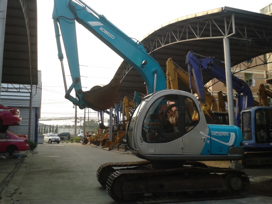 ต้องการขายรถขุดยี่ห้อkobeico-sk120-2รถนำเข้าจากญี่ปุ่น