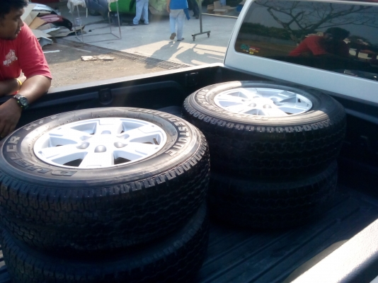 ขายแม็กฟอร์ดขอบ16พร้อมยาง5800 ขายแม็กฟอร์ดขอบ16พร้อมยาง5800