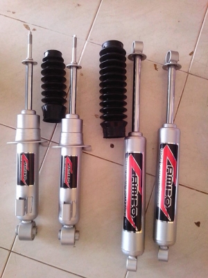 ฝากโช๊คซิ่งน้องใหม่CAMBOหนึบๆจัดหนักๆชุดโปรราคาเร้าใจ  แกน20มิลแกน16มิลเริ่มต้นคู่ละ2xxxมีทุกรุ่นนะคับ ปรับระดับ