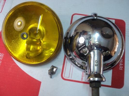 สปอร์ตไลท์ ลูกัส 1000บาทพร้อมส่ง สปอร์ตไลท์ ลูกัส 1000บาทพร้อมส่ง