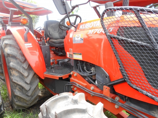 Kubota M7040 ถูกๆ