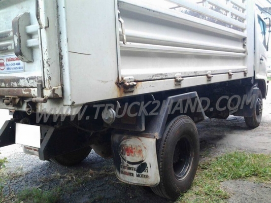รถบรรทุก 6 ล้อดัมพ์  HINO  รุ่น FC4JERA  ปีจดทะเบียน 2548