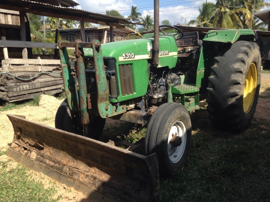 ขาย รถไถ จอนเดียร์ 5310 มีใบดัน ผาน 7 เปลี่ยนมาไม่ได้ใช้ ขาย รถไถ จอนเดียร์ 5310 มีใบดัน ผาน 7 เปลี่ยนมาไม่ได้ใช้