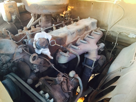 6ล้อหน้ายาวบรรทุกน้ำ ISUZU TX เครื่อง165 แรง รถใช้งานอยู่ มีเล่มทะเบียน แต่ไม่มีชุดโอน...