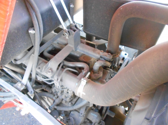 รถไร่ สภาพเดิมๆ รุ่น L4708พร้อมใบมีด