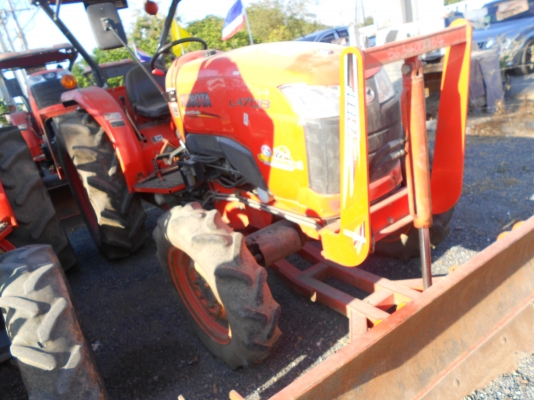 รถไร่ สภาพเดิมๆ รุ่น L4708พร้อมใบมีด