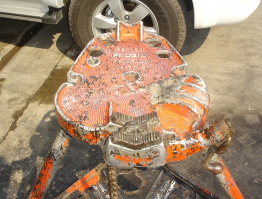 ขายปากกาจับท่อแบบโซ่พร้อมขาตั้ง, RIDGID รุ่น 450 และมีที่ดัดท่อถึง 3 ขนาด