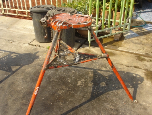 ขายปากกาจับท่อแบบโซ่พร้อมขาตั้ง, RIDGID รุ่น 450 และมีที่ดัดท่อถึง 3 ขนาด