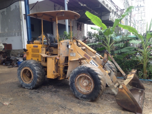 รถเกรด wheel loader FL60A