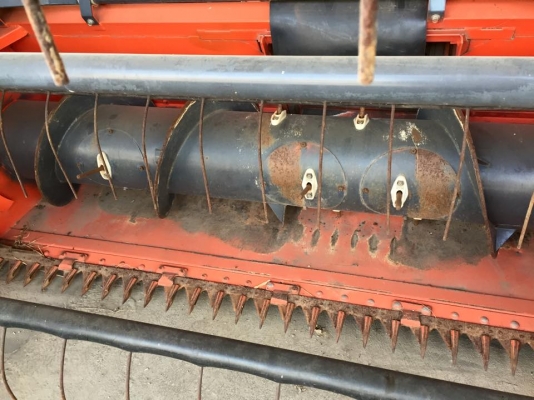 ขายรถเกี่ยวนวดข้าว DC 60 Plus สภาพเดิมๆ สวยๆ ขายรถเกี่ยวนวดข้าว DC 60 Plus สภาพเดิมๆ สวยๆ