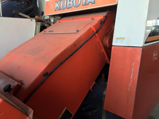 ขายรถเกี่ยวนวดข้าว DC 60 Plus สภาพเดิมๆ สวยๆ ขายรถเกี่ยวนวดข้าว DC 60 Plus สภาพเดิมๆ สวยๆ