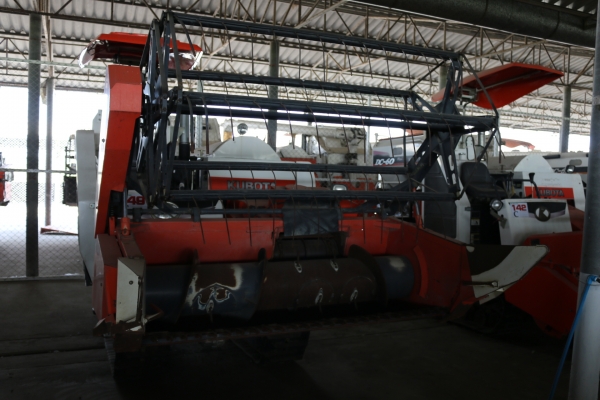 รถเกี่ยว DC-60 สภาพพอใช้