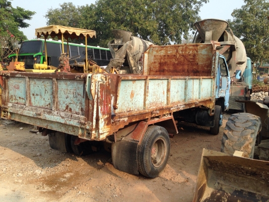 รถปะกอบ6ล้อด้ำ มีทะเบียน