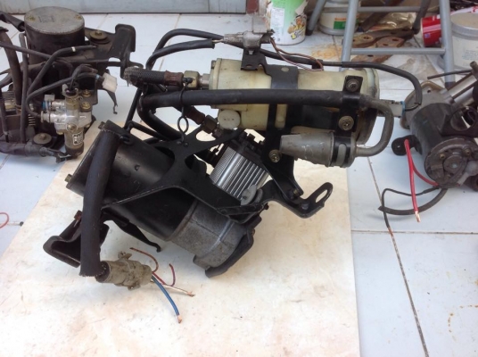 --- ขาย --- ปั้มลม 7 ครีบ 12V / ปั้มลม กลม 12V เก่าญี่ปุ่น