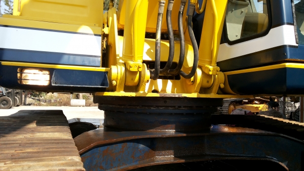 ขายด่วนรถแม็คโครKOBELCOSK120MARK///มาร์ทีชั่วโม่งทำงานน้อยมีลายหัวกระเเทก รถนอกนำเข้าไม่เคยใช้งานในเมืองไทยเลย