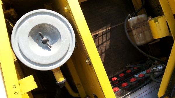 ขายด่วนรถแม็คโครKOBELCOSK120MARK///มาร์ทีชั่วโม่งทำงานน้อยมีลายหัวกระเเทก รถนอกนำเข้าไม่เคยใช้งานในเมืองไทยเลย