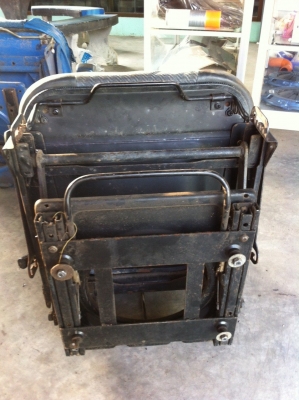 ขายเบาะรถไถฟรอด2ตัว