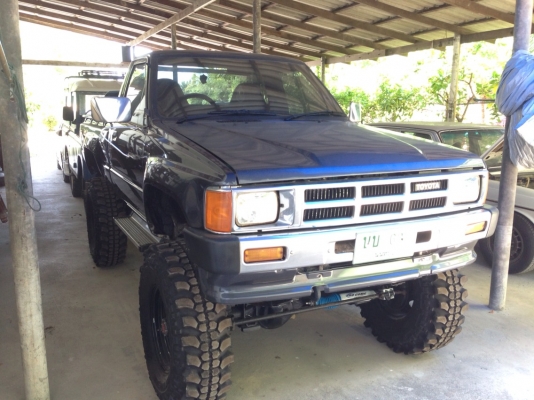 ขายรถกระบะ Toyota LN60