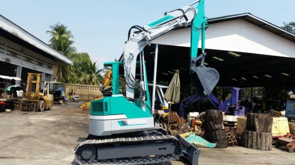 ขาย รถขุด KOMATSU รุ่น PC50UU-1- นำเข้ามือสองญี่ปุ่น เช็คสภาพแล้ว อย่างดี มือถือ/LINE ID :0818753444