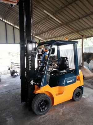 ฟอล์คลิฟต์ 1.8 ตัน  TOYOTA 7FD18 รถเก่าญี่ปุ่น