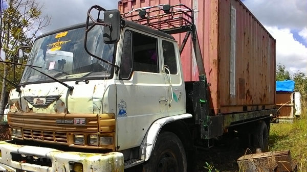 หกล้อใหญ่