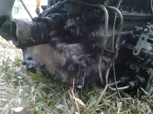 ขายตามสภาพเครื่องคูโบต้า2สูบ14แรงเครื่องติดนิมไว้ใส่อีแตนลดเหลือ15500บาท ขายตามสภาพเครื่องคูโบต้า2สูบ14แรงเครื่องติดนิมไว้ใส่อีแตนลดเหลือ15500บาท