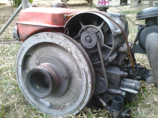 ขายตามสภาพเครื่องคูโบต้า2สูบ14แรงเครื่องติดนิมไว้ใส่อีแตนลดเหลือ15500บาท ขายตามสภาพเครื่องคูโบต้า2สูบ14แรงเครื่องติดนิมไว้ใส่อีแตนลดเหลือ15500บาท