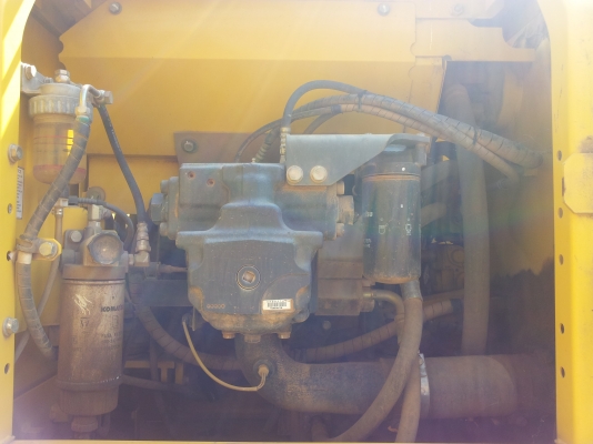 KOMATSU PC200-8 รถเดิมๆสวยๆพร้อมใช้เอกสารพร้อมโอน KOMATSU PC200-8 รถเดิมๆสวยๆพร้อมใช้เอกสารพร้อมโอน