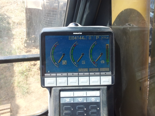 KOMATSU PC200-8 รถเดิมๆสวยๆพร้อมใช้เอกสารพร้อมโอน KOMATSU PC200-8 รถเดิมๆสวยๆพร้อมใช้เอกสารพร้อมโอน