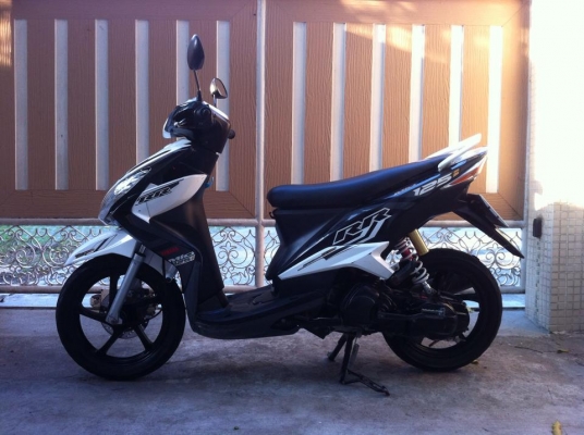 ขออนุญาติขาย Yamaha Mio 125cc. ตัว Top ล้อแม็กแท้ศูนย์ โอนฟรี