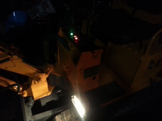 ขายรถขุด Yanmar Yb10 นำเข้าจากประเทศญี่ปุ่น ขายรถขุด Yanmar Yb10 นำเข้าจากประเทศญี่ปุ่น