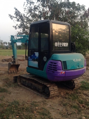 ขายแบคโฮ KUBOTA K 030  สภาพเก่านอก   มีเก๋งติดแอร์