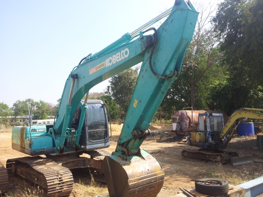 KOBELCO SK200-8 รถเดิมๆสวยๆทำงานน้อยเหลือ4งวดที่อริยะ KOBELCO SK200-8 รถเดิมๆสวยๆทำงานน้อยเหลือ4งวดที่อริยะ