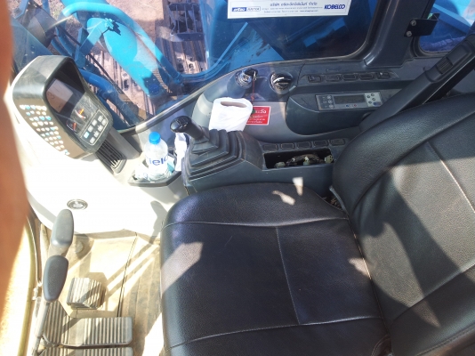 KOBELCO SK200-8 รถเดิมๆสวยๆทำงานน้อยเหลือ4งวดที่อริยะ KOBELCO SK200-8 รถเดิมๆสวยๆทำงานน้อยเหลือ4งวดที่อริยะ