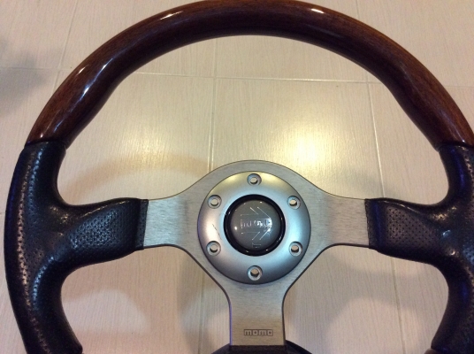 ขายพวงมาลัย momo แท้ ขายพวงมาลัย momo แท้