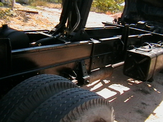 (450,000) isuzu NPR 59LU5Mดั้มพ์เครื่อ4BD1 115 ออกห้าง