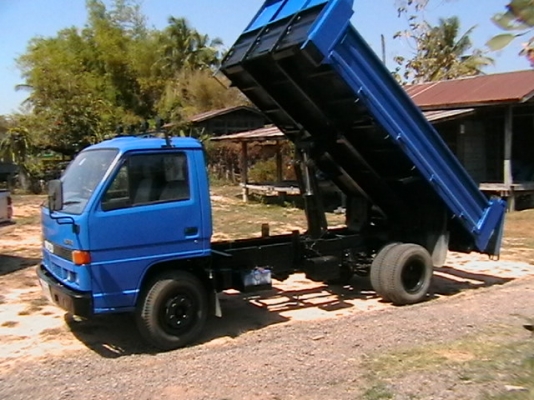 (450,000) isuzu NPR 59LU5Mดั้มพ์เครื่อ4BD1 115 ออกห้าง