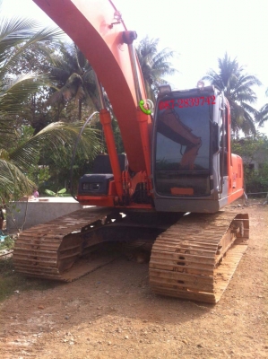 ขายรถแบคโฮ HITACHI  ZX200-1