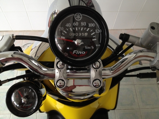 Fino สภาพเดิม วิ่ง9000 ปี56 (ของแถม 4 รายการ) Fino สภาพเดิม วิ่ง9000 ปี56 (ของแถม 4 รายการ)