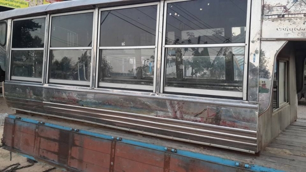 ขายหลังคา กระจกแสตนเลสใส่รถ4ล้อบรรทุก เบาะครบ สภาพพร้อมใช้งานเหล็กดี ขายหลังคา กระจกแสตนเลสใส่รถ4ล้อบรรทุก เบาะครบ สภาพพร้อมใช้งานเหล็กดี