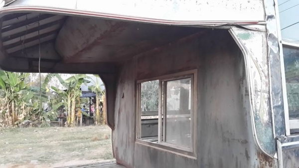 ขายหลังคา กระจกแสตนเลสใส่รถ4ล้อบรรทุก เบาะครบ สภาพพร้อมใช้งานเหล็กดี ขายหลังคา กระจกแสตนเลสใส่รถ4ล้อบรรทุก เบาะครบ สภาพพร้อมใช้งานเหล็กดี